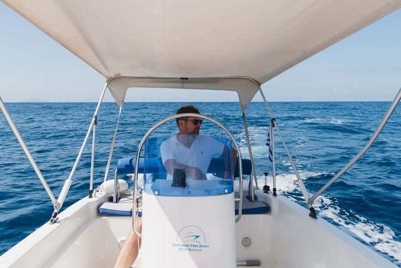 Santorini: License-Free Boat Rental with Ice, Water, & Fruit - Finding a quiet beach and nearby islands