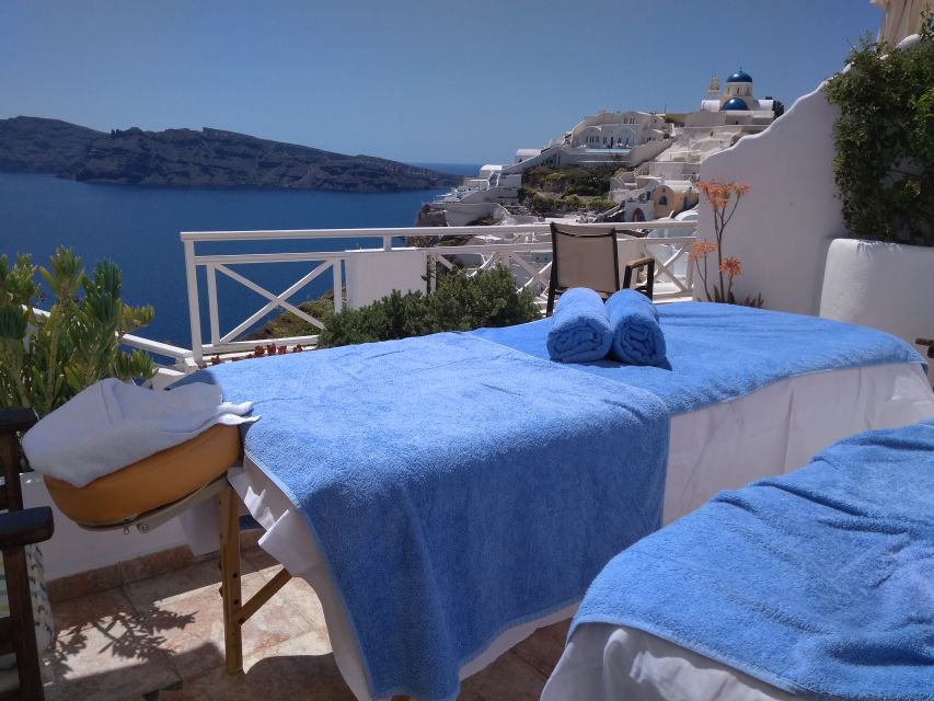 Santorini: Mobile Couples Massage at Your Private Villa - Why the private setting can be worth the price