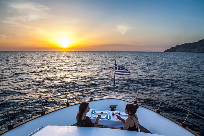 Santorini: Motor Yacht Private Cruise with 5-Course Meal - A five-course meal with prosecco and local-style relaxation