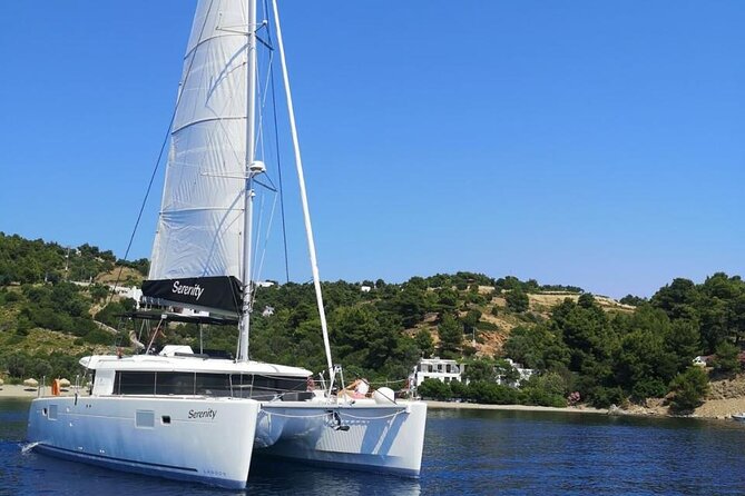 Santorini Oia: Private Sunset Catamaran Cruise with BBQ & Drinks - Thirassia: a quiet first swim