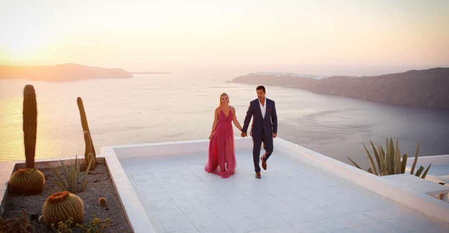 Santorini: Photo Shoot with a Private Vacation Photographer - Final verdict