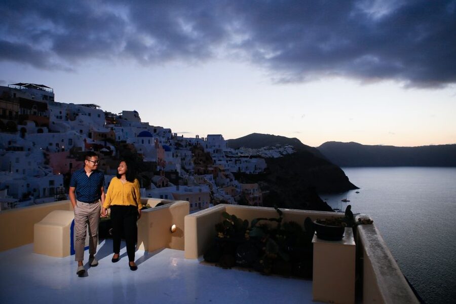 Santorini: Photo Shoot with a Private Vacation Photographer - Choose one to three hours and build your own route