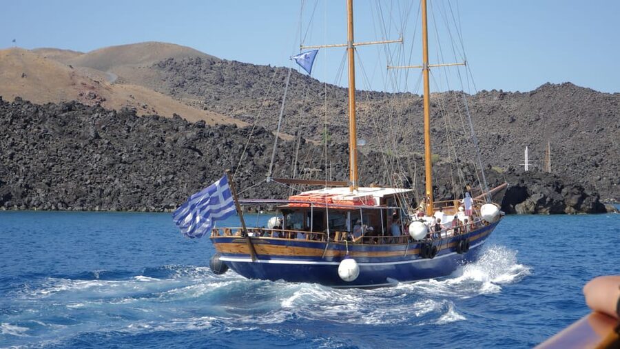 Santorini Port: 3 Hour Cruise to Volcano and Hot Springs - Is $35 good value?