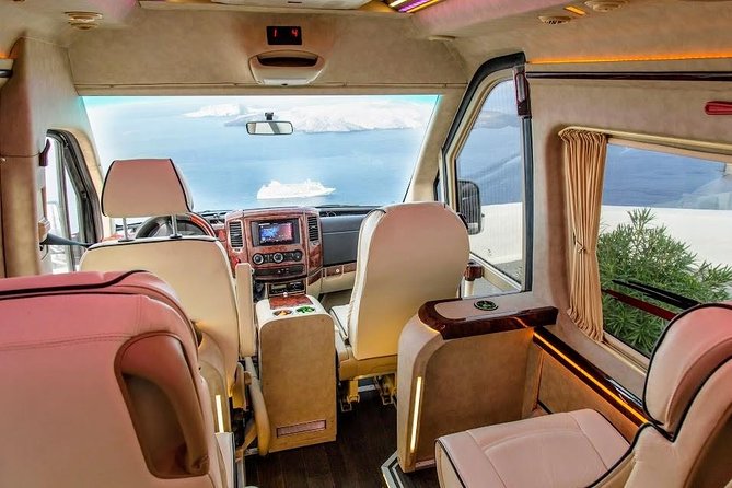 Santorini Port Transport & Transfer Services - Why a Santorini transfer can save your arrival