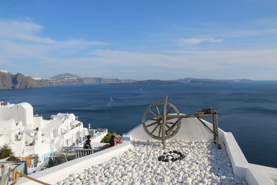 Santorini: Private 4-Hour Chauffeur Service - What four hours can realistically cover