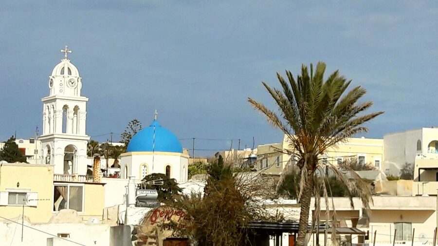 Santorini: Private 4-Hour Cultural Villages Sightseeing Tour - Emporio: a village shaped by fear of pirates