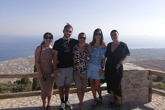 Santorini Private 5-Hour Tour with Local Guide & Sunset in Oia - Optional lunch and wine at Aroma Avlis
