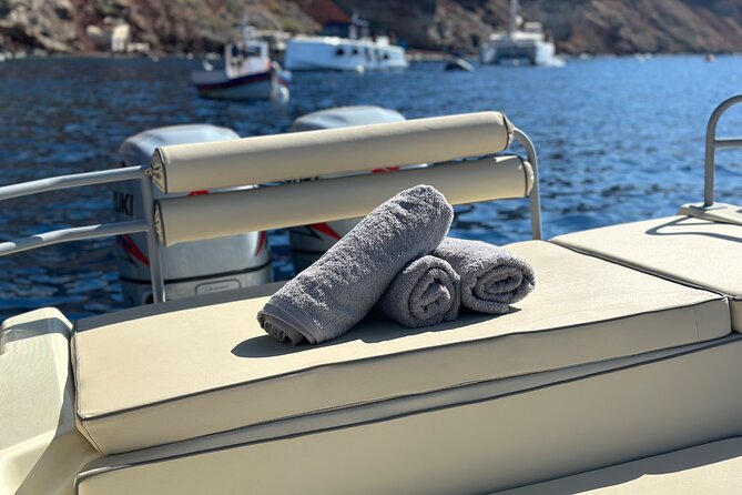 Santorini private boat tour - Leaving Ammoudi Bay Below Oia