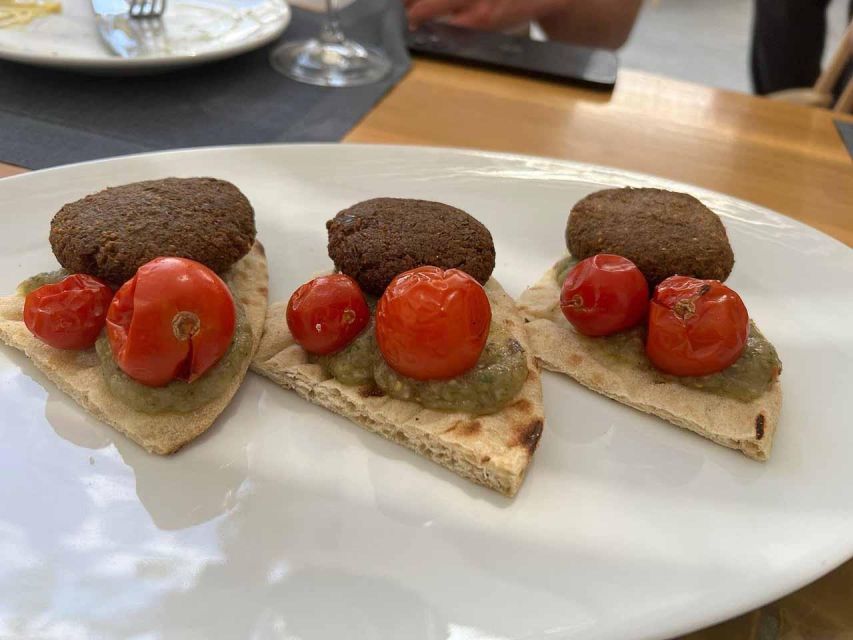 Santorini: Private Cooking Class and Wine Tasting Tour - Walking among Santorini’s basket vines