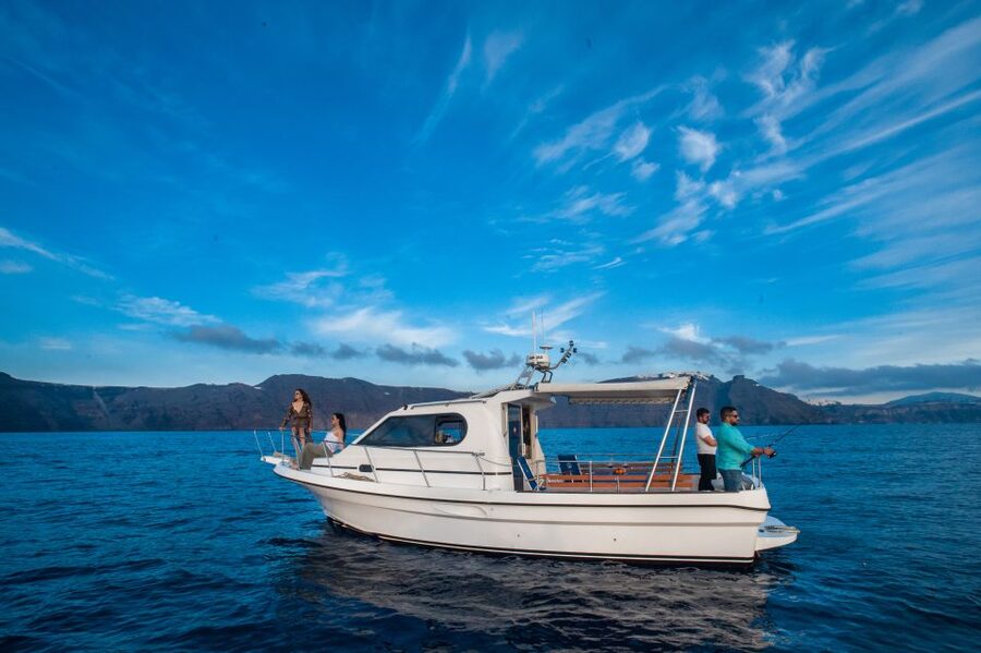 Santorini Private Cruise boat fishing tour - BBQ, Snorkeling - Weather, clothing, and practical details