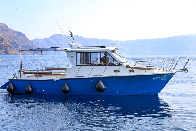 Santorini Private Cruise Sightseeing Tour with BBQ and Drinks - Five hours on Santorini’s volcanic coast