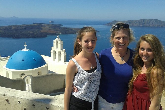 Santorini Private Driver: Explore Santorini - Port & Hotel Pickup - Why a private driver works well on Santorini