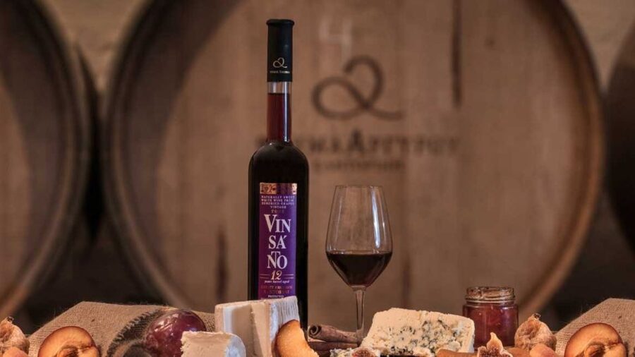 Santorini : Private Fine Wine Tasting - Artemis Karamolegos and Santorini’s winemaking story