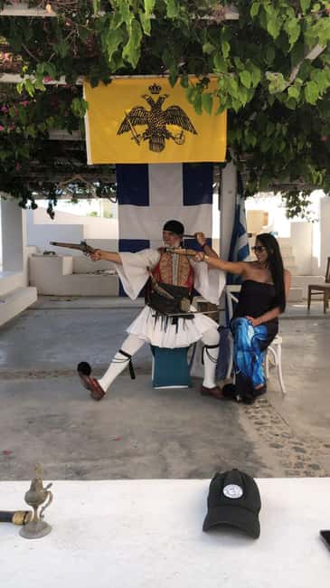 Santorini : Private Guided Highlights Tour - Is three hours enough?