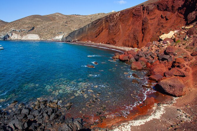 Santorini Private Highlights Tour & Wine Tasting with local guide - Art Space Winery: wine, art, and volcanic cellars