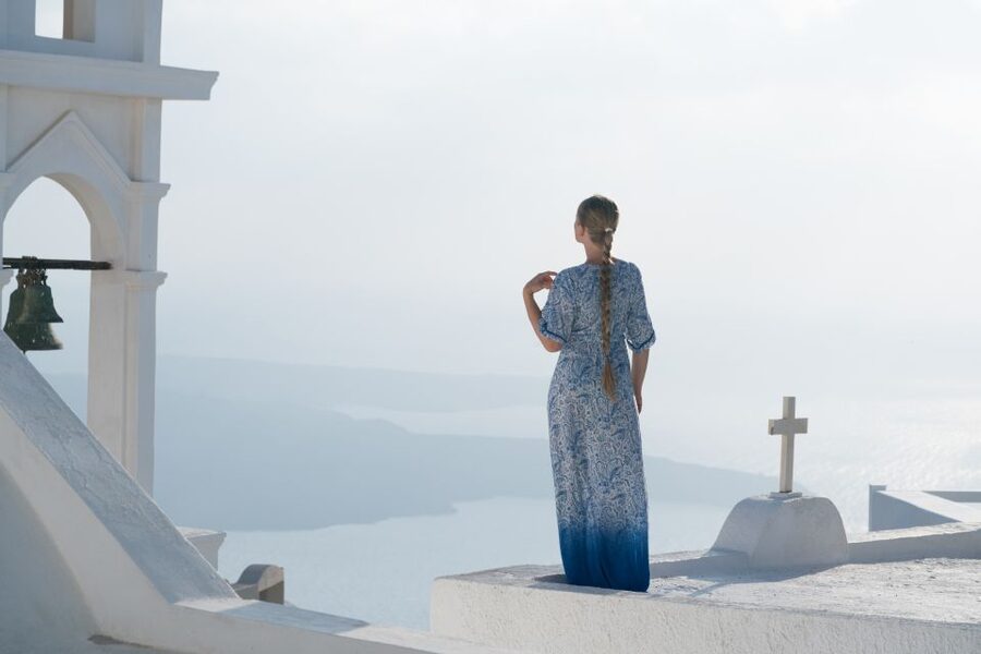 Santorini: Private Photo Shoot in Fira or Imerovigli - My verdict: book it with a clear photo plan
