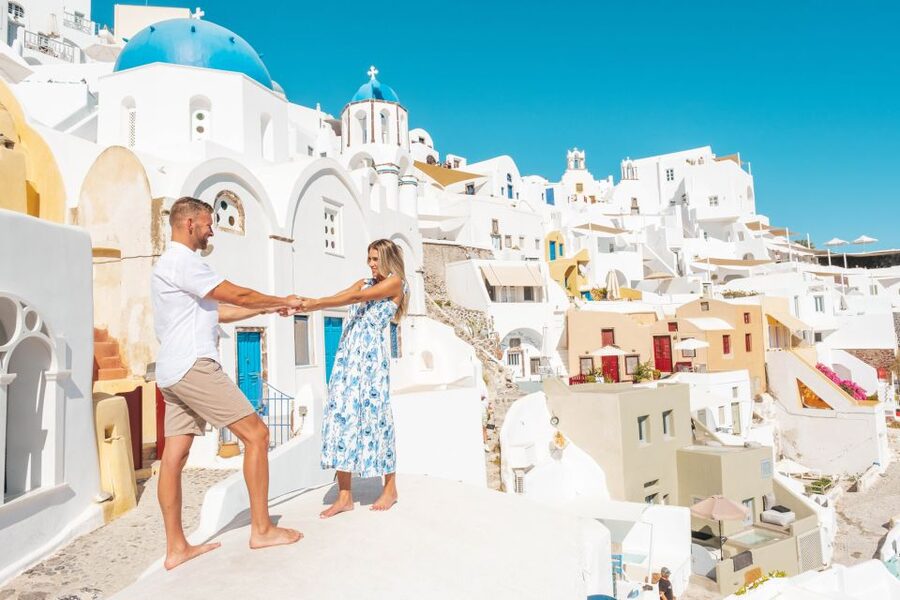 Santorini Private Photoshoot - The value of the quieter spots
