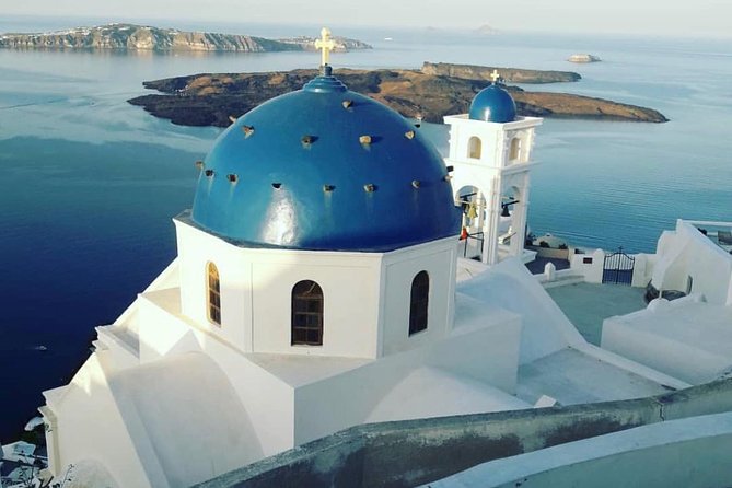 Santorini Private sightseeing land tours - The black-sand beach: the day’s best chance to slow down