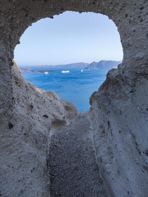 Santorini: Private Sightseeing Tour with Local Guide - Ammoudi Bay and Firostefani viewpoints