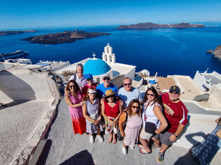Santorini: Private Sightseeing Tour with Local Guide - Oia and the blue domes before the crowds