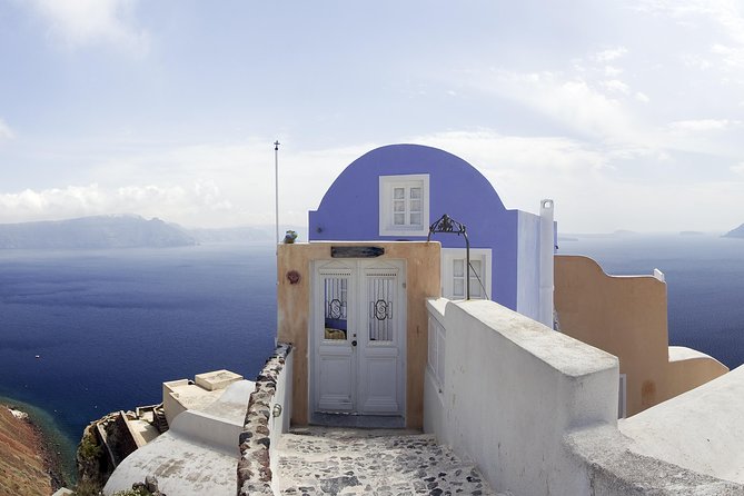 Santorini Private Tour 5hours Wine and local product tasting - Akrotiri turns sightseeing into a food experience