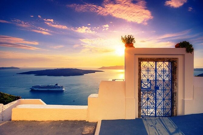 Santorini Private Tour Flexible Hours - Pyrgos and the quieter side of Santorini
