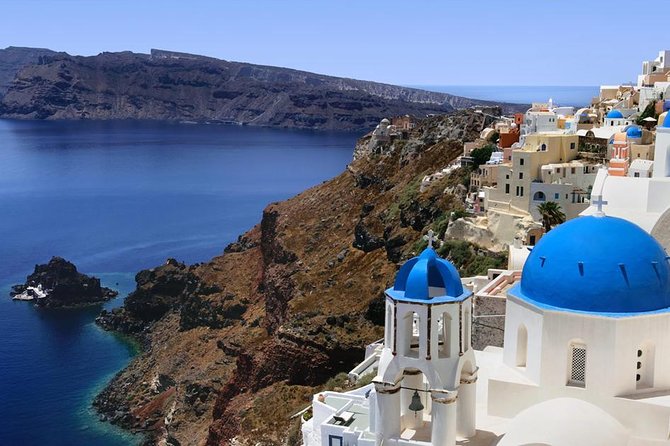 Santorini private tour free choice - A private beach hour can change the feel of the day