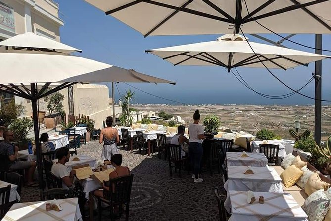Santorini Private Tour Popular Destinations - A smart way to see Santorini in four hours