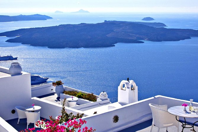 Santorini Private Tour Popular Destinations - Firostefani and the blue-domed church