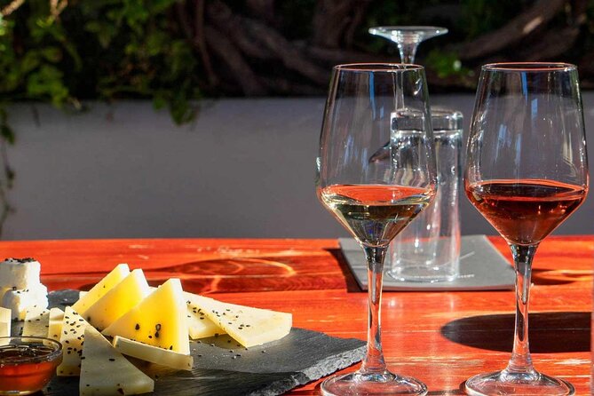 Santorini Private Wine Tasting Experience with private sommelier - The first taste: Santorini’s volcanic character