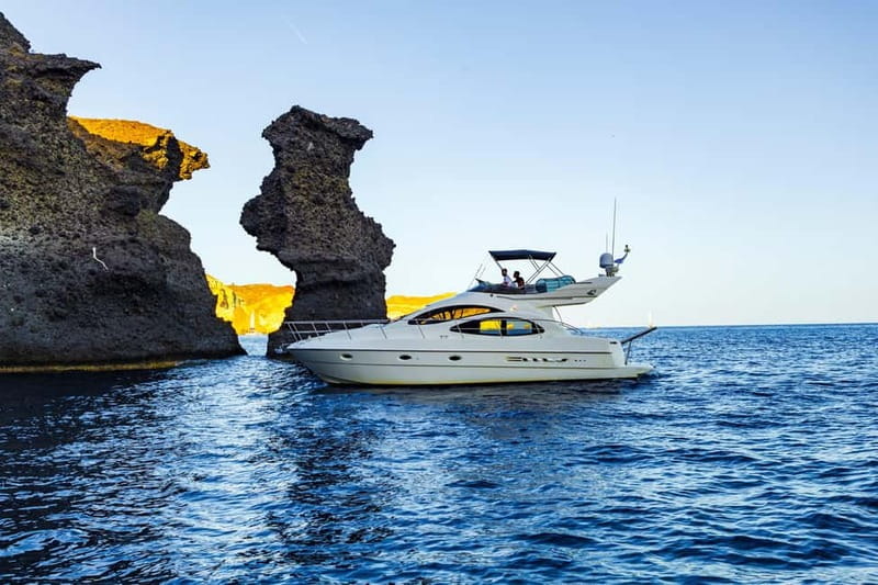Santorini: Private Yacht Experience of Timeless Elegance - What the five-hour yacht cruise is really like
