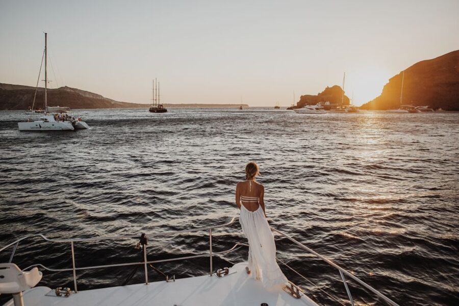 Santorini Proposal: A Luxury Photoshoot for Your Yes! Moment - Konstantina’s approach to the photographs