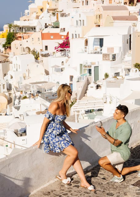 Santorini Proposal: A Luxury Photoshoot for Your Yes! Moment - What the strong customer response tells me