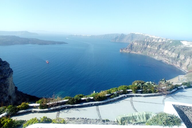 Santorini Sightseeing Half Day Small Group Tour - Imerovigli and the view toward Skaros Rock