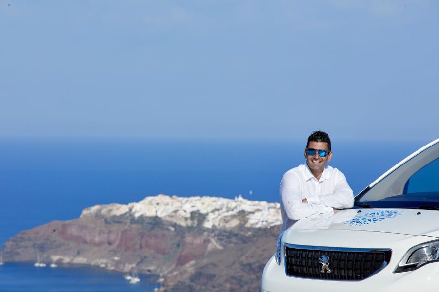 Santorini Small-Group Tour with Wine Tasting & Food Pairing - Perivolos and the black-sand coast