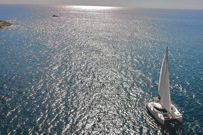 Santorini: Standard Small-Group Catamaran Cruise with Food/Drinks - Price, group size, and overall value
