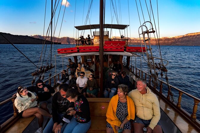 Santorini Sunset Cruise in Caldera - Who Will Enjoy This Most?