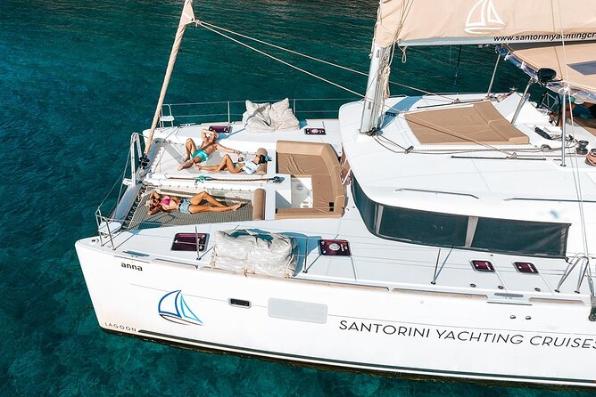 Santorini Sunset Sailing Cruise: Dinner, BBQ, Open Bar, Transfers - Why this five-hour cruise works well in Santorini