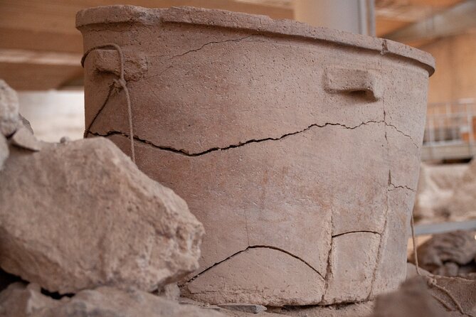 Santorini: Ticket for Akrotiri Archaeological Site - Why the roof matters on a sunny Santorini day