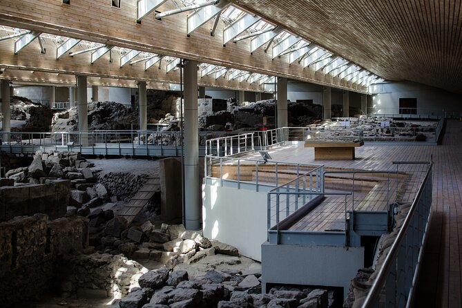 Santorini: Ticket for Akrotiri Archaeological Site - Guide, audio guide, or information cards?