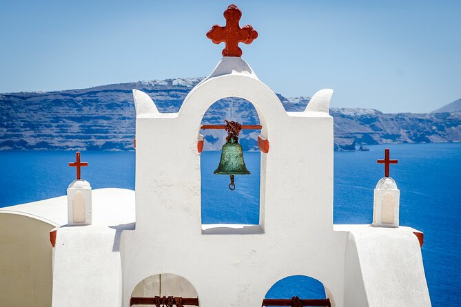 Santorini Tour Designed Especially for Cruise Passengers - Oia gives you Santorini’s signature streets
