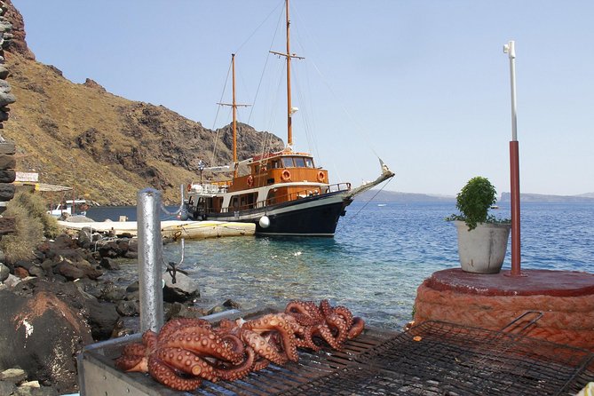 Santorini Volcanic Islands Cruise: Volcano,Hot Springs,Thirassia and Oia Sunset - Who will enjoy this cruise most