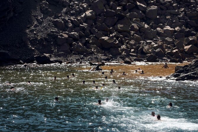 Santorini - Volcano and Hot springs - Nea Kameni: walking over an active volcano