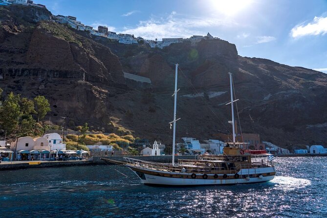 Santorini - Volcano and Hot springs - Small details that can make the day better