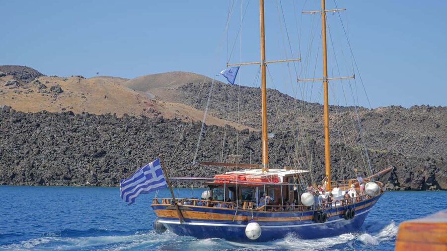 Santorini Volcano, Hot Springs Adventure - Key points to know before you book