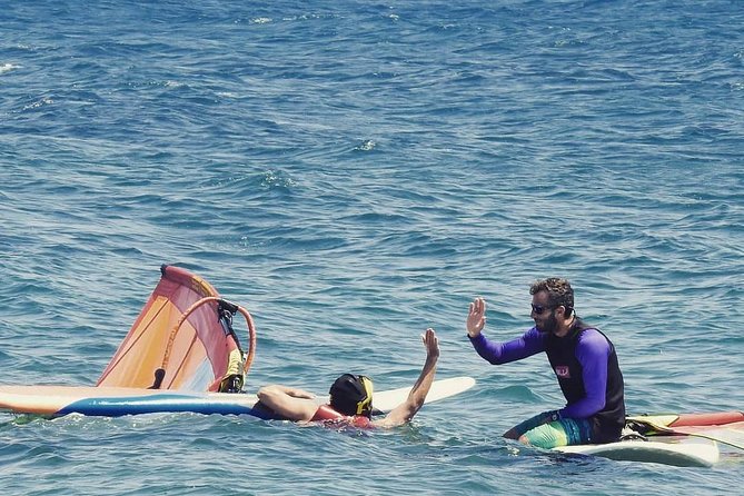 Santorini Windsurfing lessons - What to bring and what not to expect