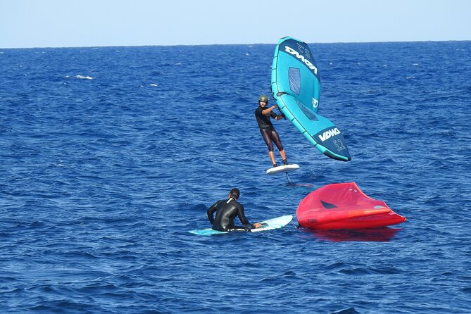 Santorini Wing Foil Surf Lesson for Beginners - Who should book this Santorini activity
