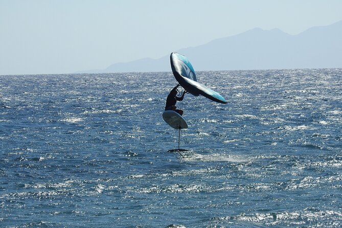 Santorini Wing Foil Surf Lesson for Beginners - Your first short ride and what success looks like