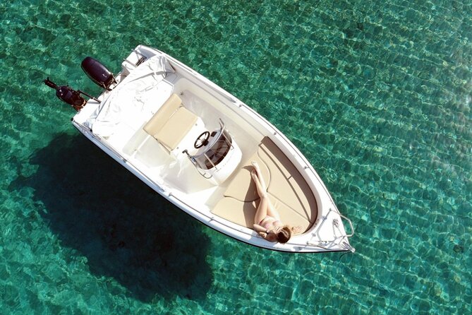 Self-Drive License-Free Boat Rental in Santorini from Vlichada - The daytime route from 9 am to 2 pm