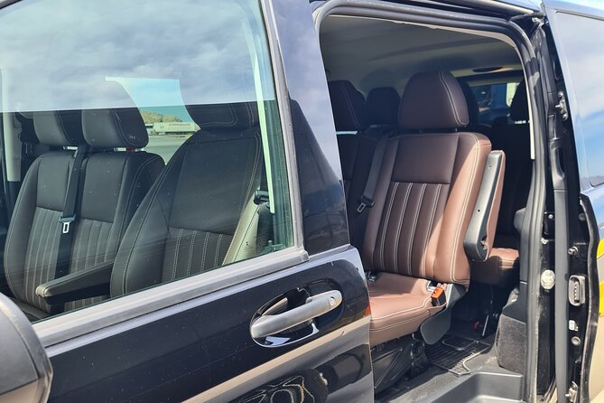 Shuttle Transfers From Santorini Port - Shared shuttle or private transfer?